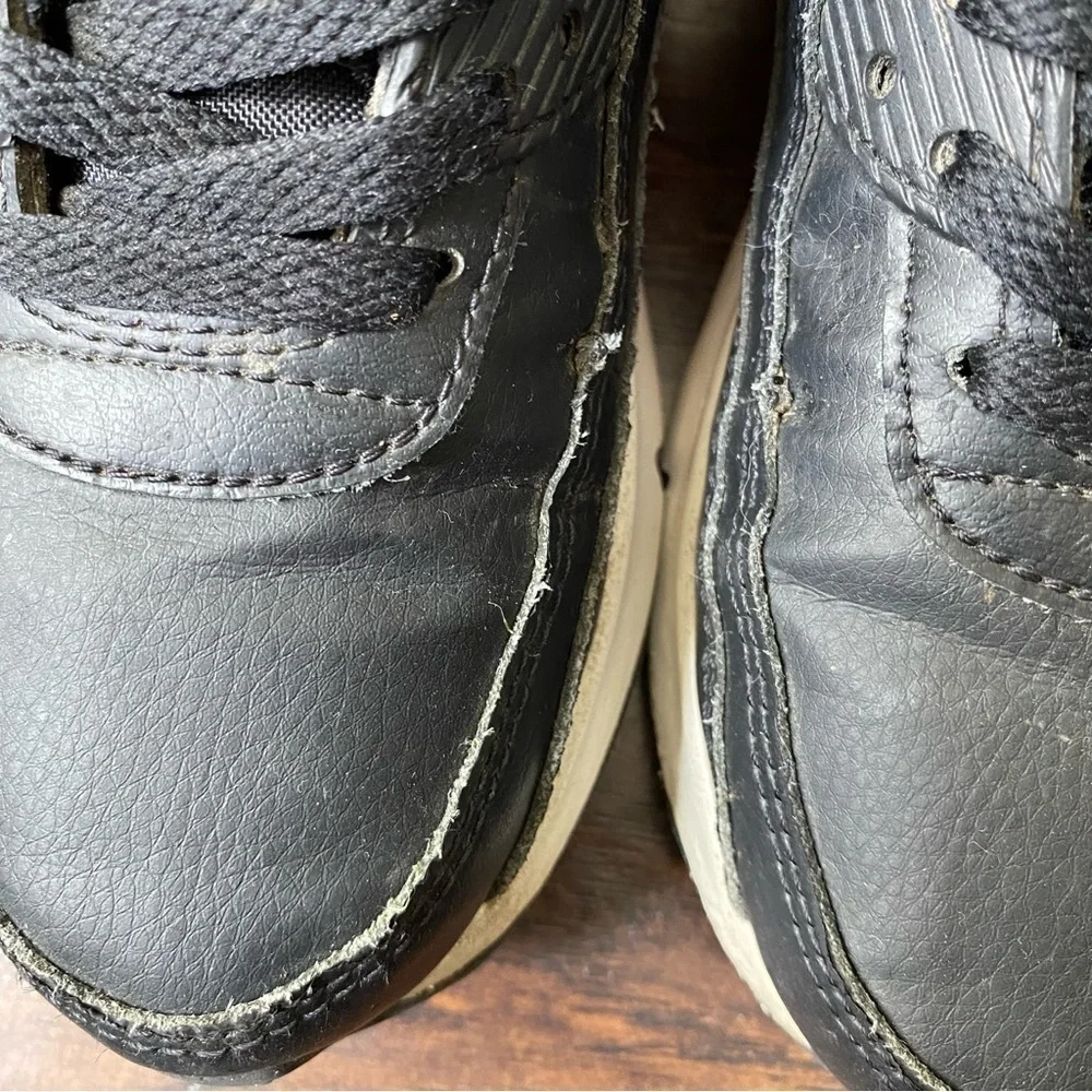 Nike, Kids, Air Max 90 LTR, Black Size 4Y